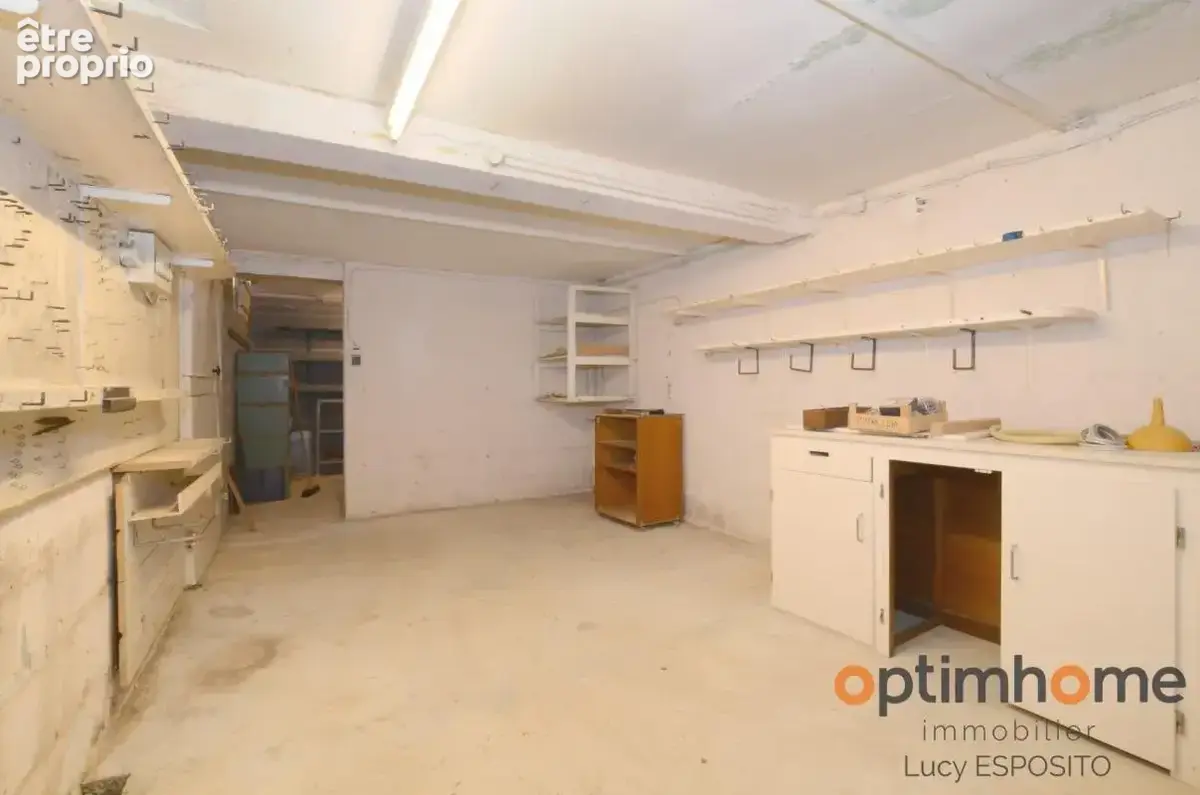  Coup de cœur – Belle maison rénovée au cœur de Champagne-Mouton - photo 31