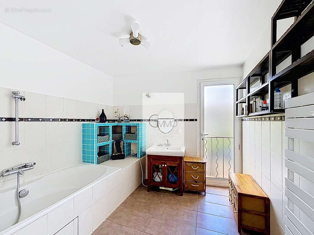 Maison 157 m² à Cachan  - photo 9