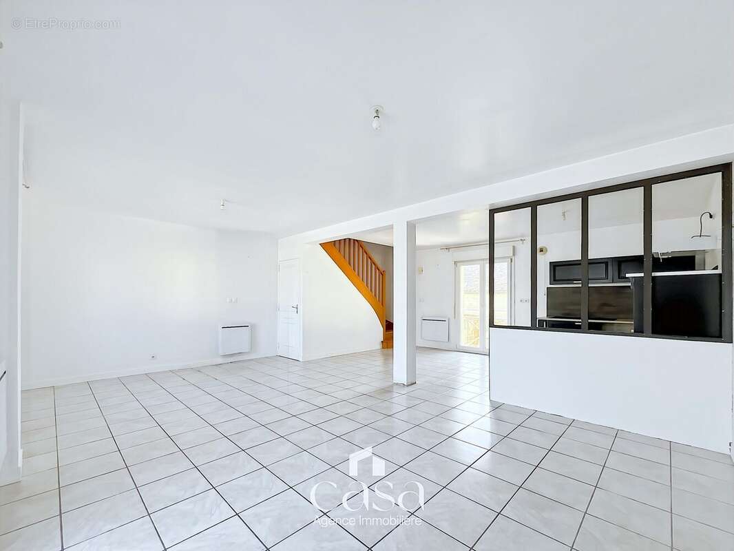 Maison à BRETTEVILLE-SUR-ODON