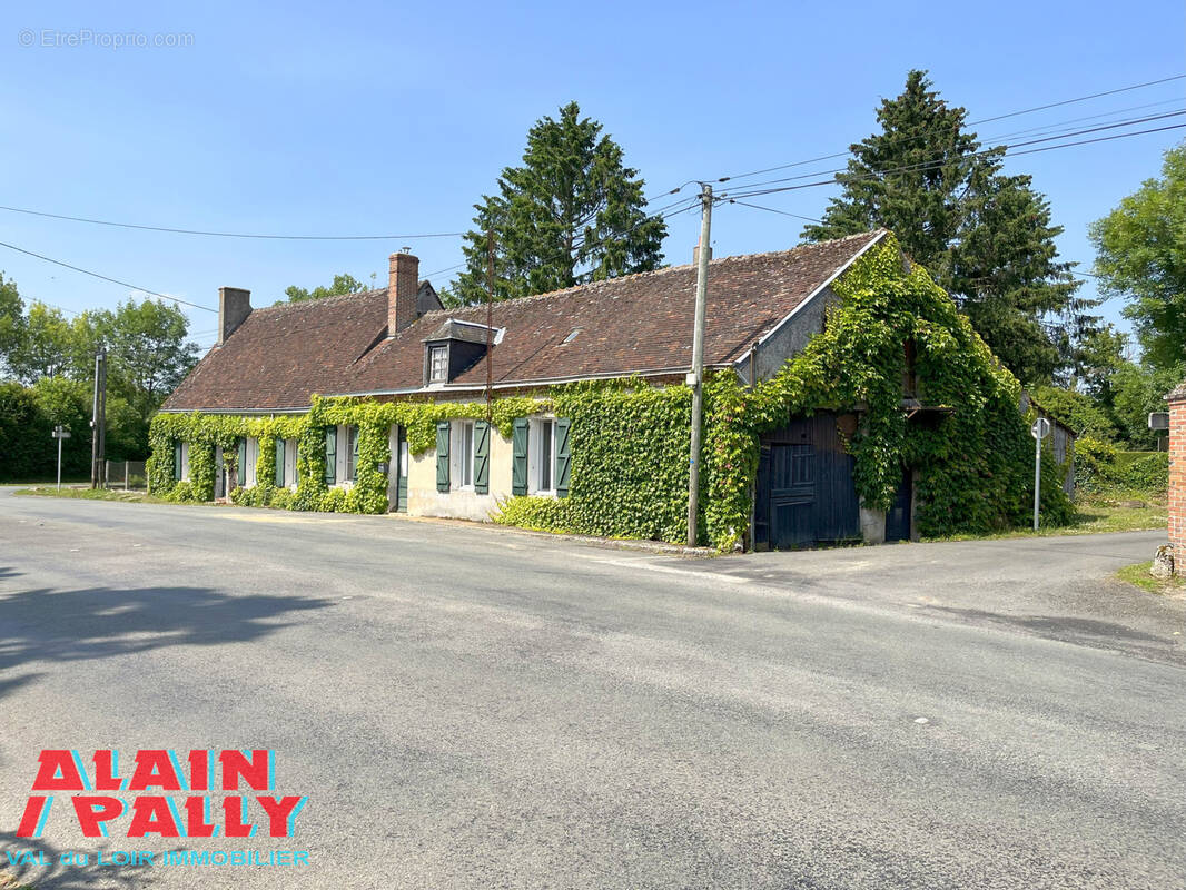Maison à CLOYES-SUR-LE-LOIR