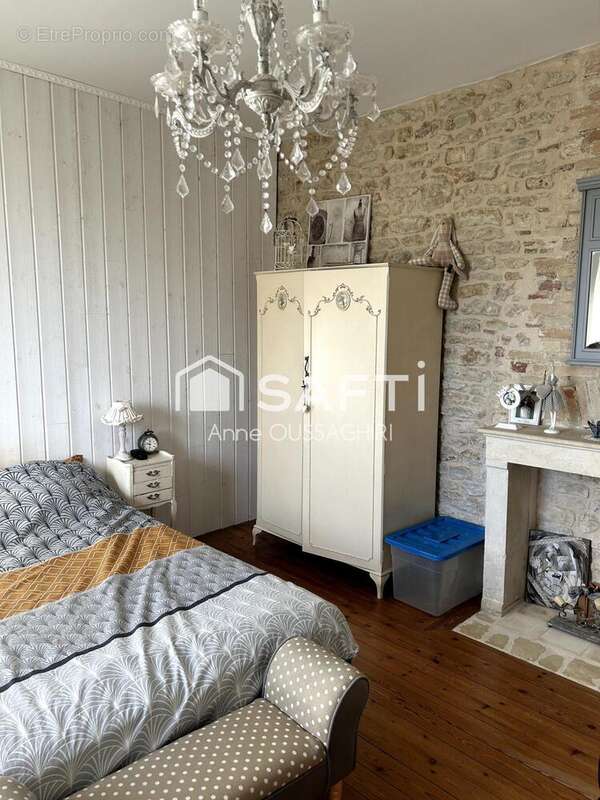 Photo 6 - Maison à AZAY-LE-BRULE