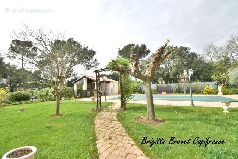 Maison à SAINT-MAXIMIN-LA-SAINTE-BAUME