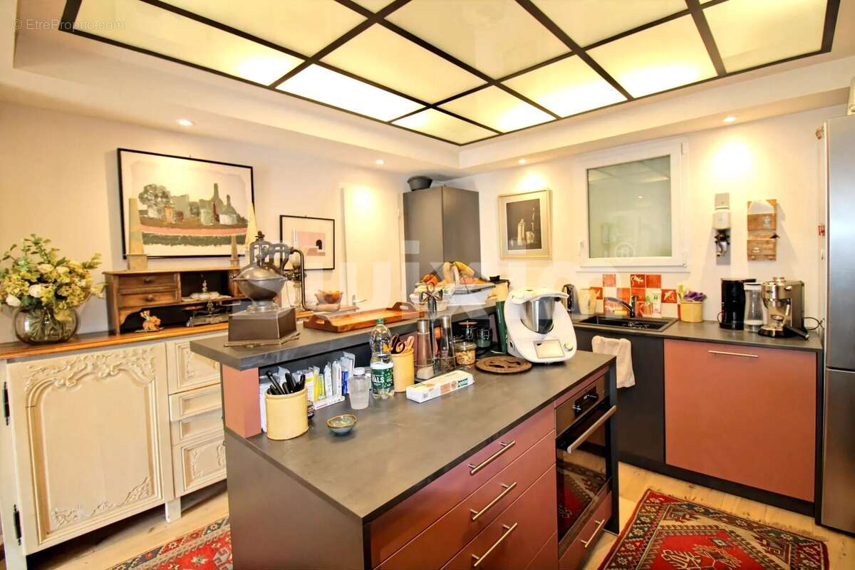 Appartement à AIX-LES-BAINS