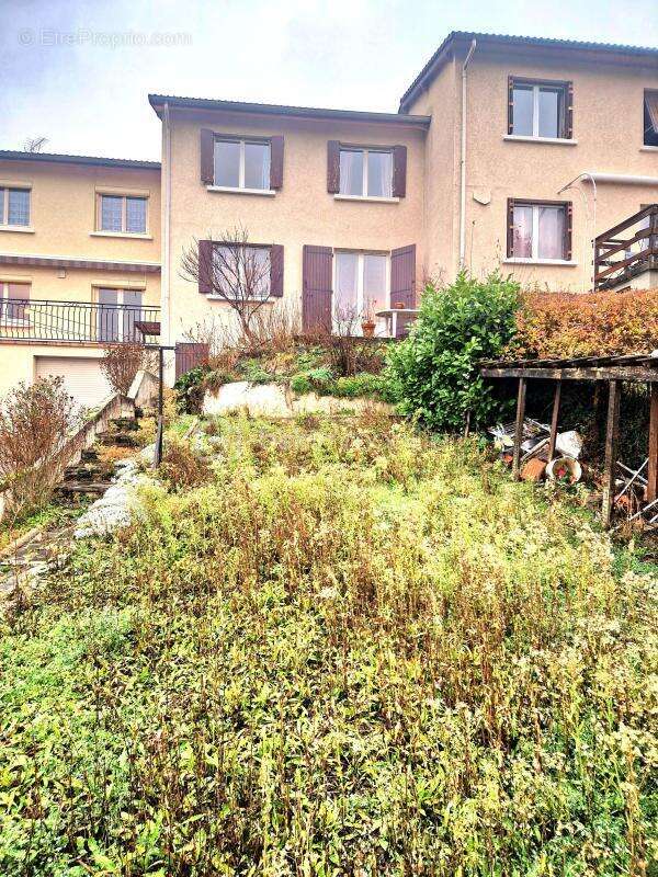 Maison à SAINT-ETIENNE