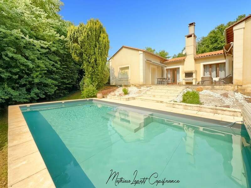 Maison à COULOUNIEIX-CHAMIERS