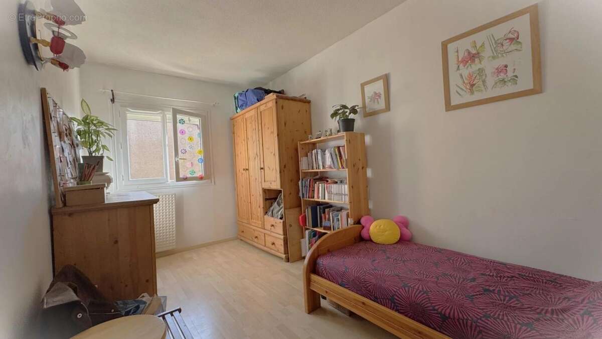 Maison 103 m² à Montigny-Le-Bretonneux  - photo 7