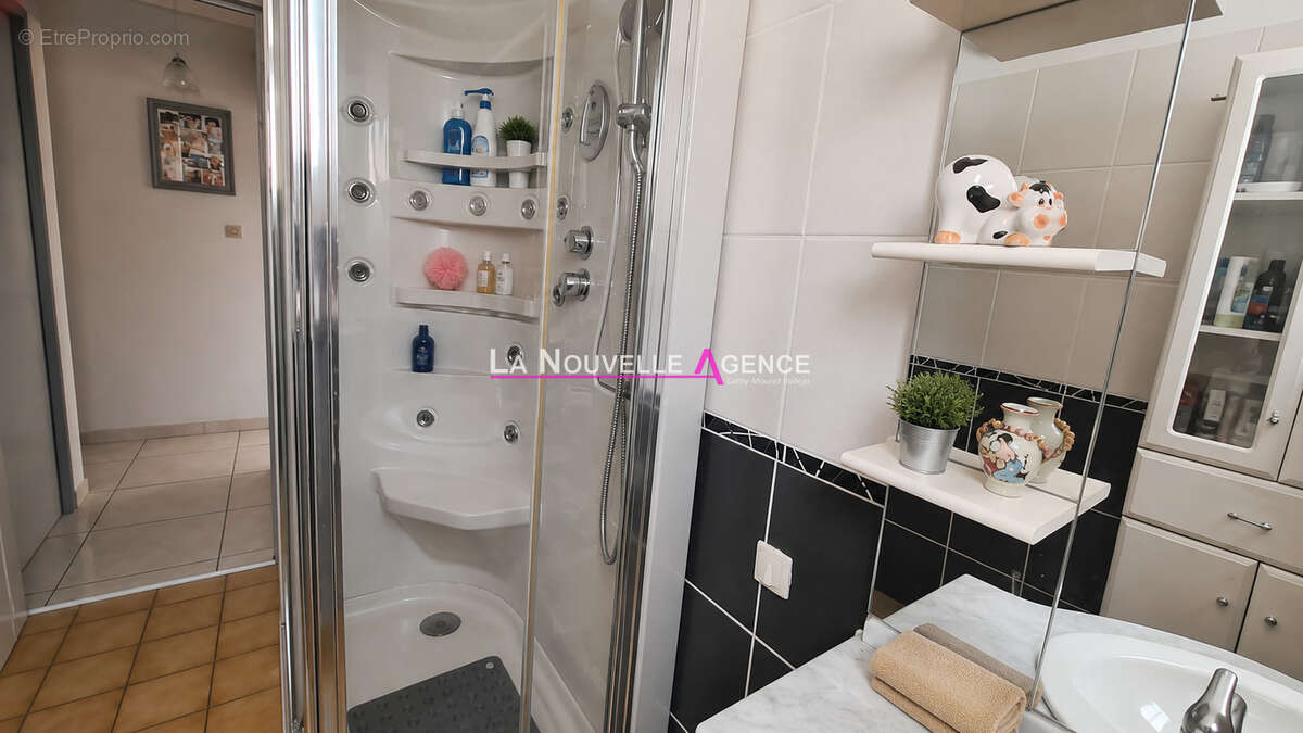 Villa t3 plain pied avec garage et piscine - photo 7