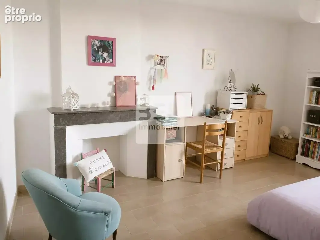 Maison de village dotée d'un cour intérieure - photo 4