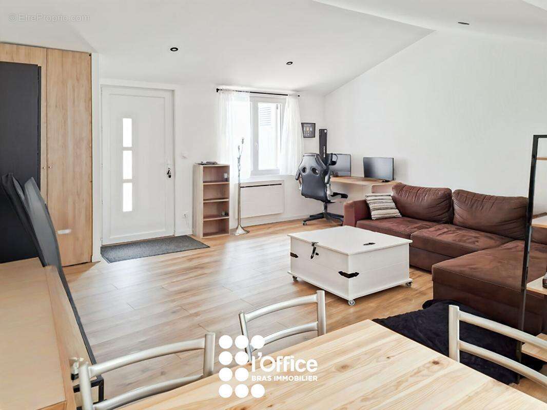 Vairé, maison T2 rénovée de 46m²! - photo 6