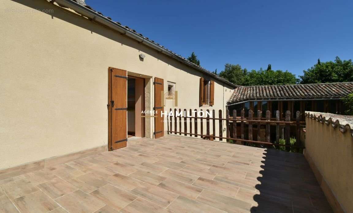 Maison à TONNAC