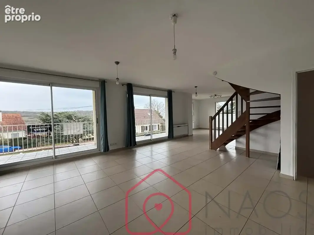 Maison 5 pièces  118 m²  Bord de mer  Fort potentiel - photo 4