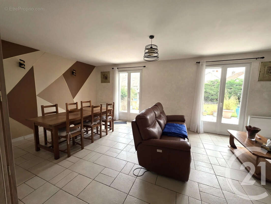 Maison à SAINT-SOUPPLETS