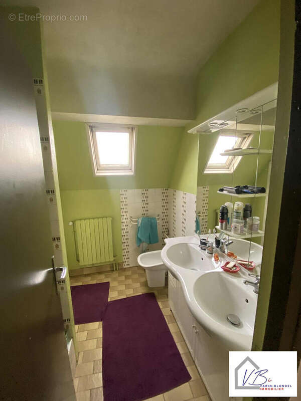 Maison à LILLEBONNE