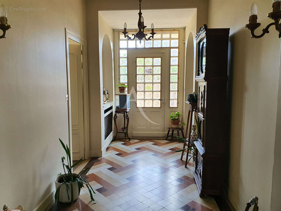 Maison à NOYERS-SUR-CHER