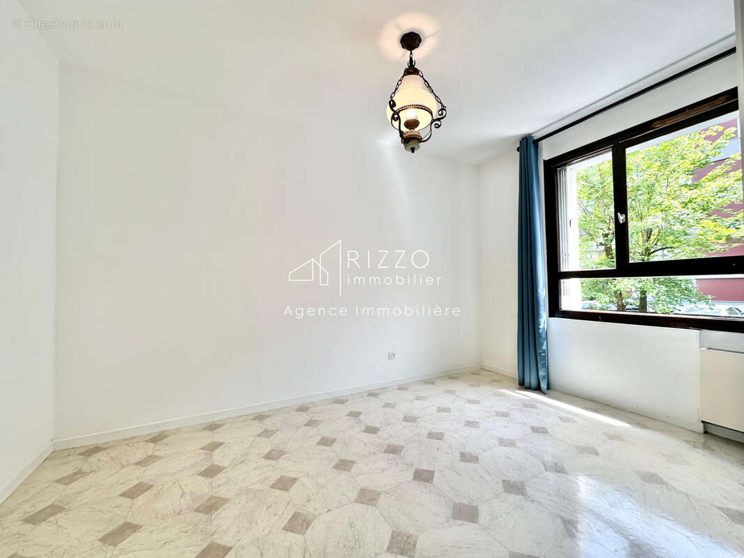 Appartement à MEYTHET