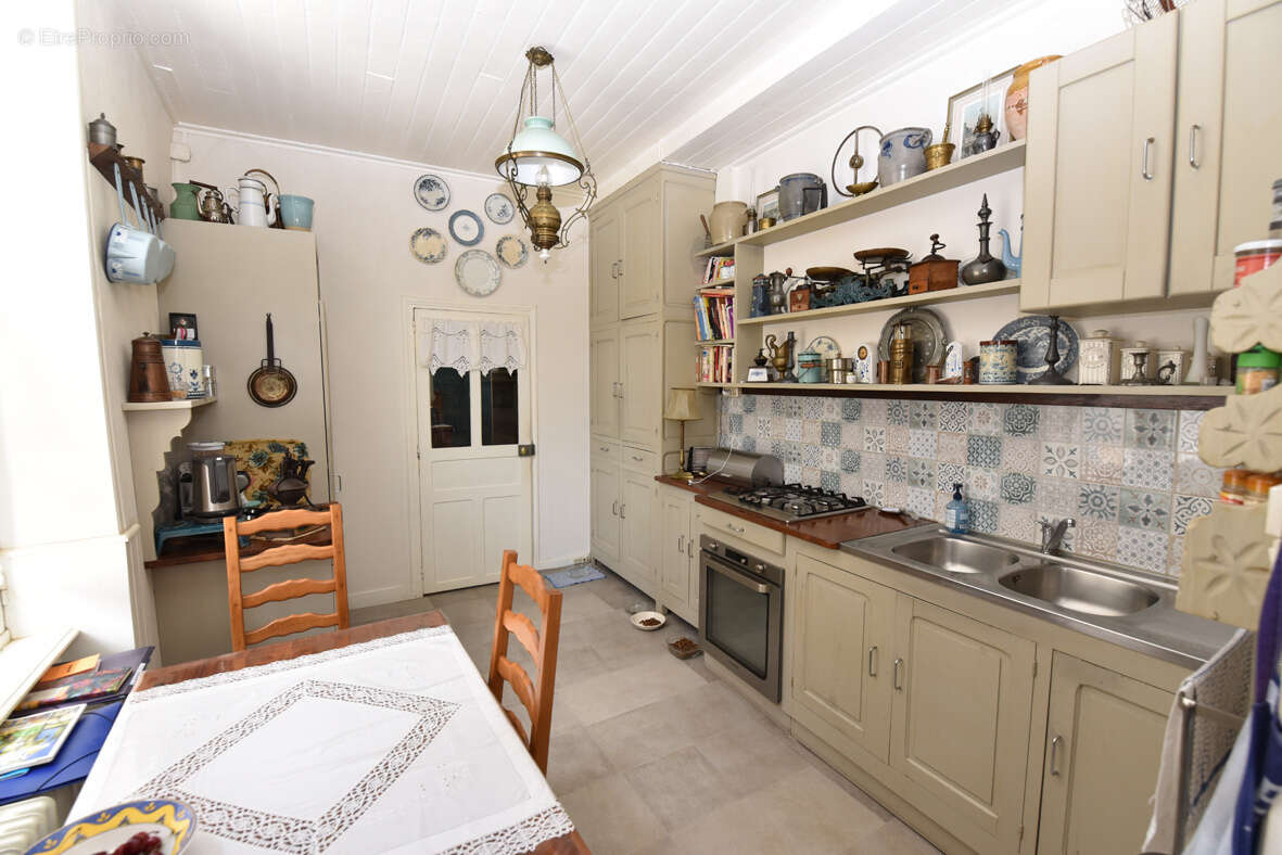 Maison à SAINT-MEEN-LE-GRAND