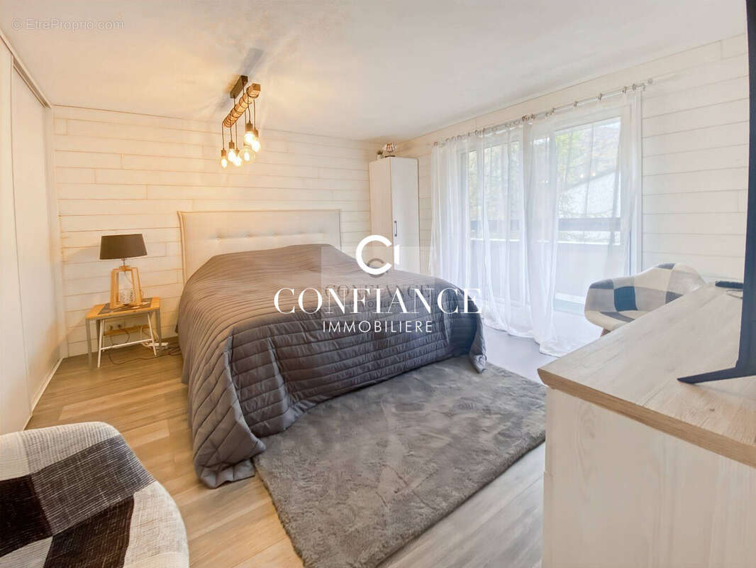 Appartement 65 m² à Saint-Etienne-De-Tinee  - photo 7