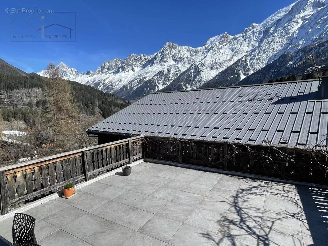 Appartement à LES HOUCHES