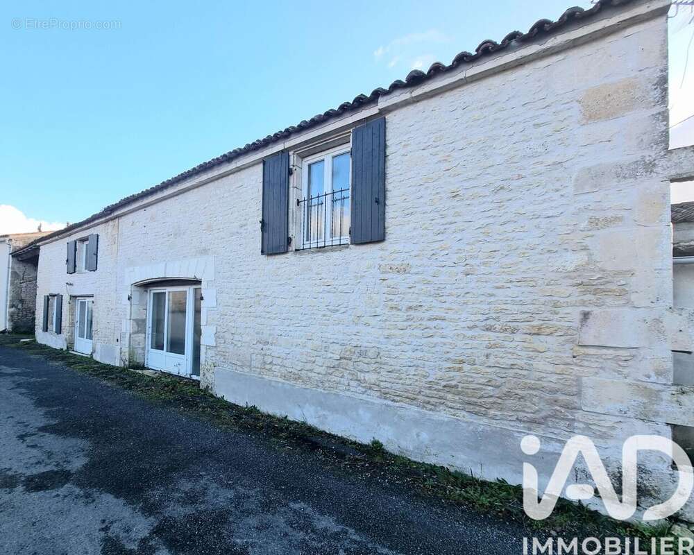 Maison 120 m² à Chambon  - photo 3