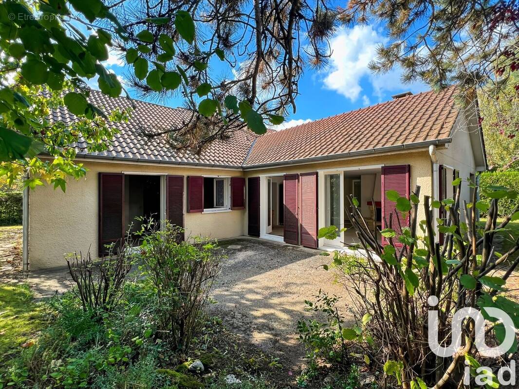 Photo 1 - Maison à LA QUEUE-EN-BRIE