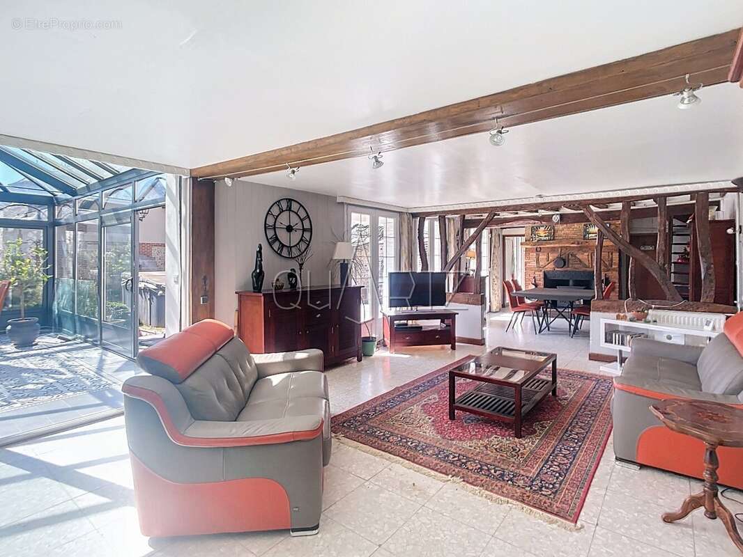 Maison à CHAUMONT-EN-VEXIN