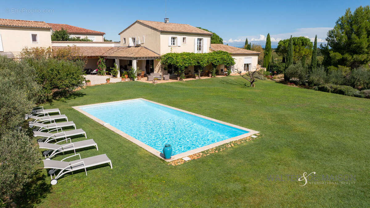 Maison à ROCHEFORT-DU-GARD