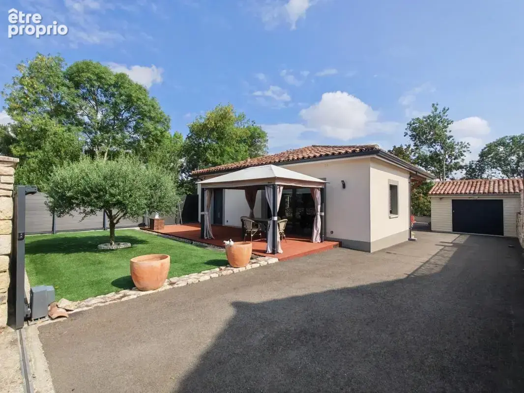Maison à MAUVEZIN