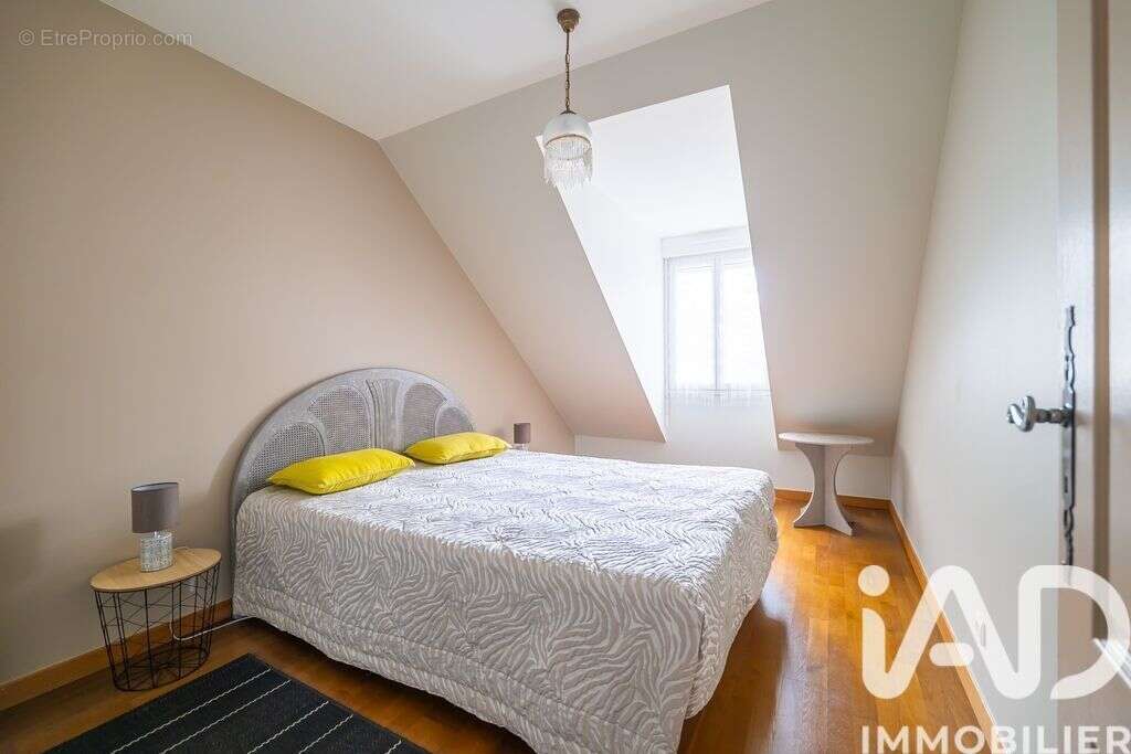 Maison 162 m² à Le Mans  - photo 7