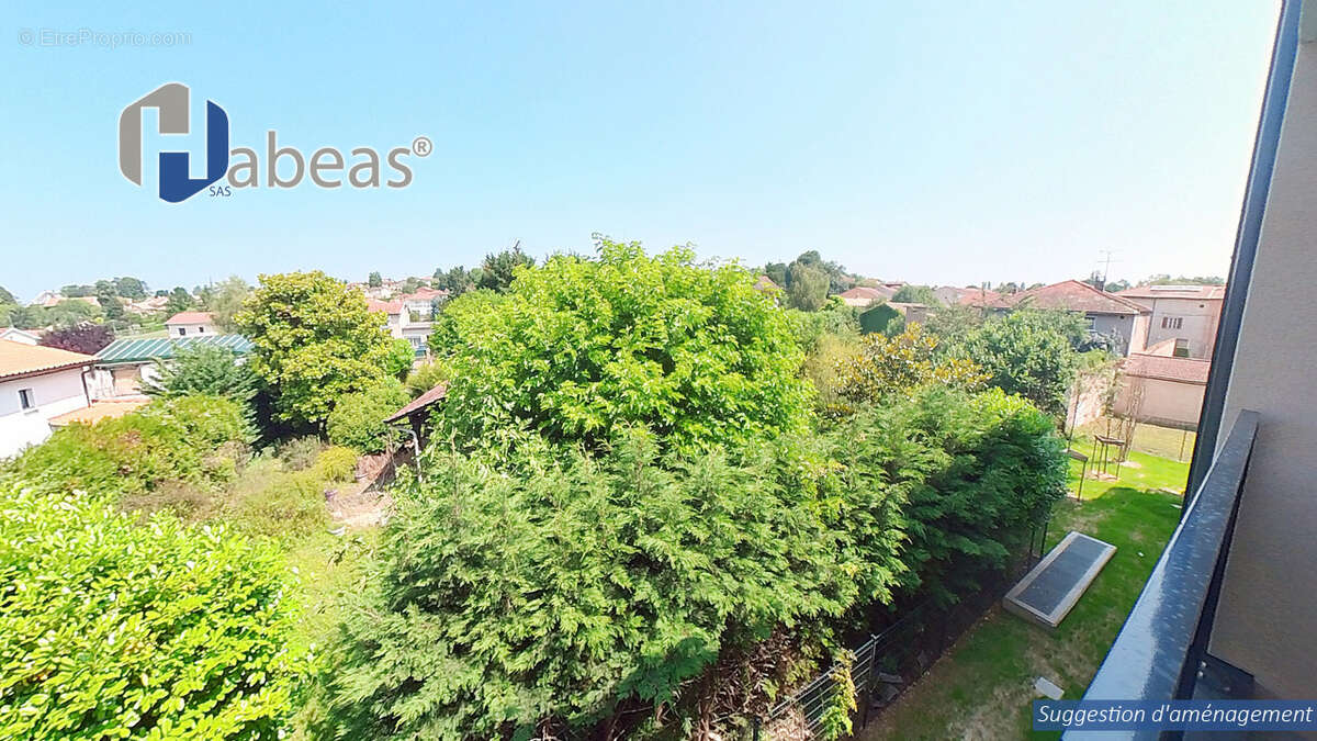 Appartement à JASSANS-RIOTTIER