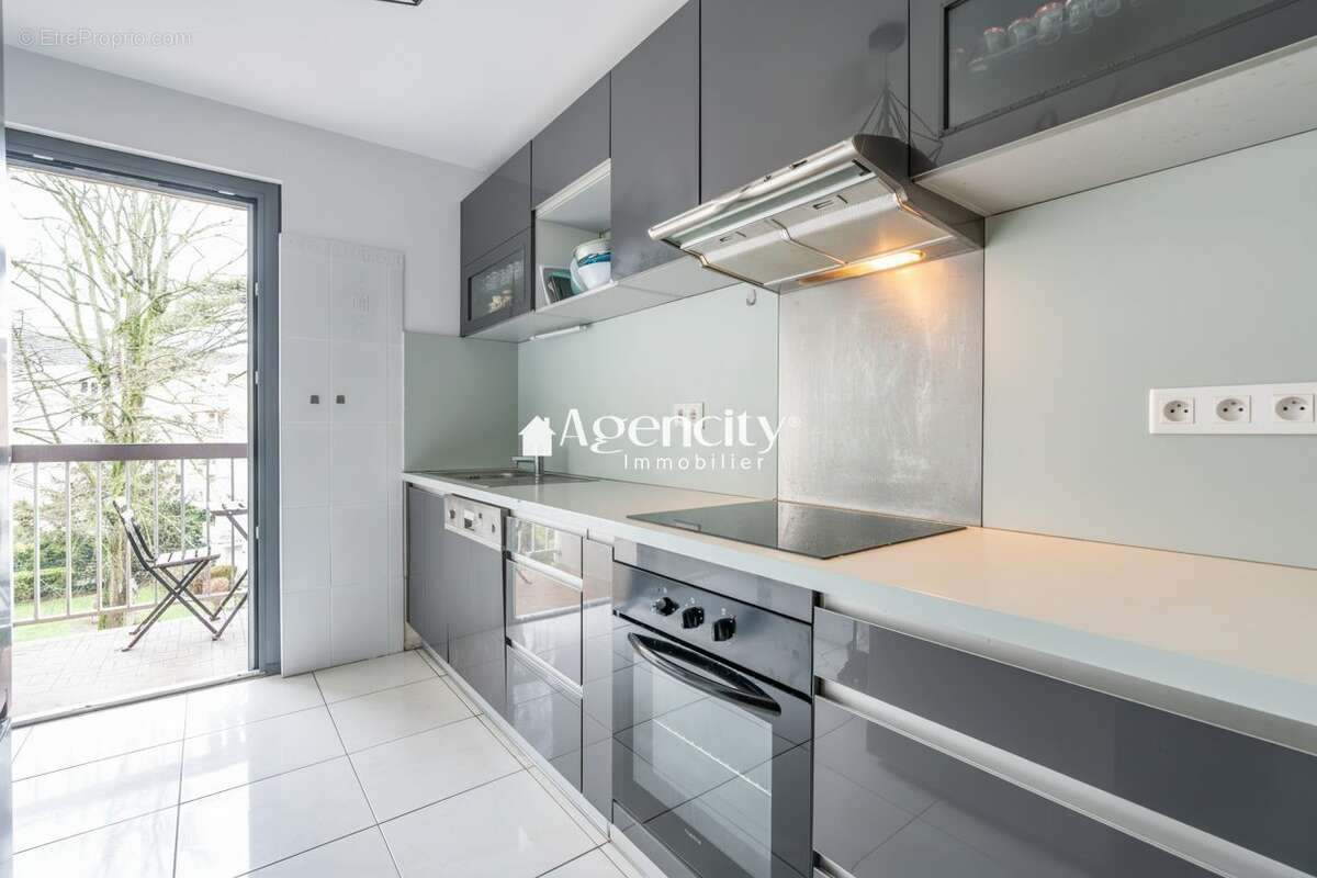 Appartement à TORCY