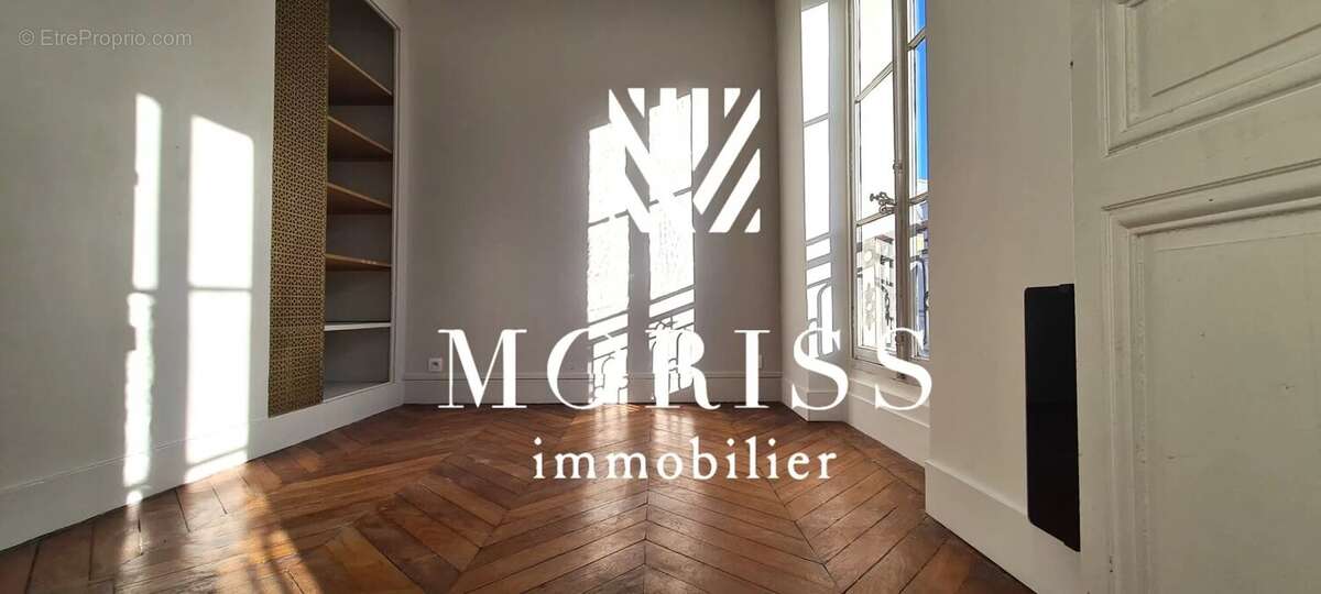 Appartement à PARIS-11E