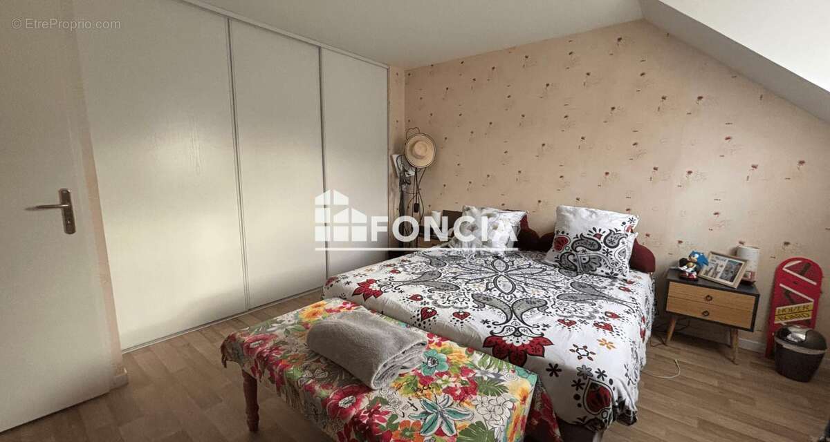 Maison à SABLE-SUR-SARTHE