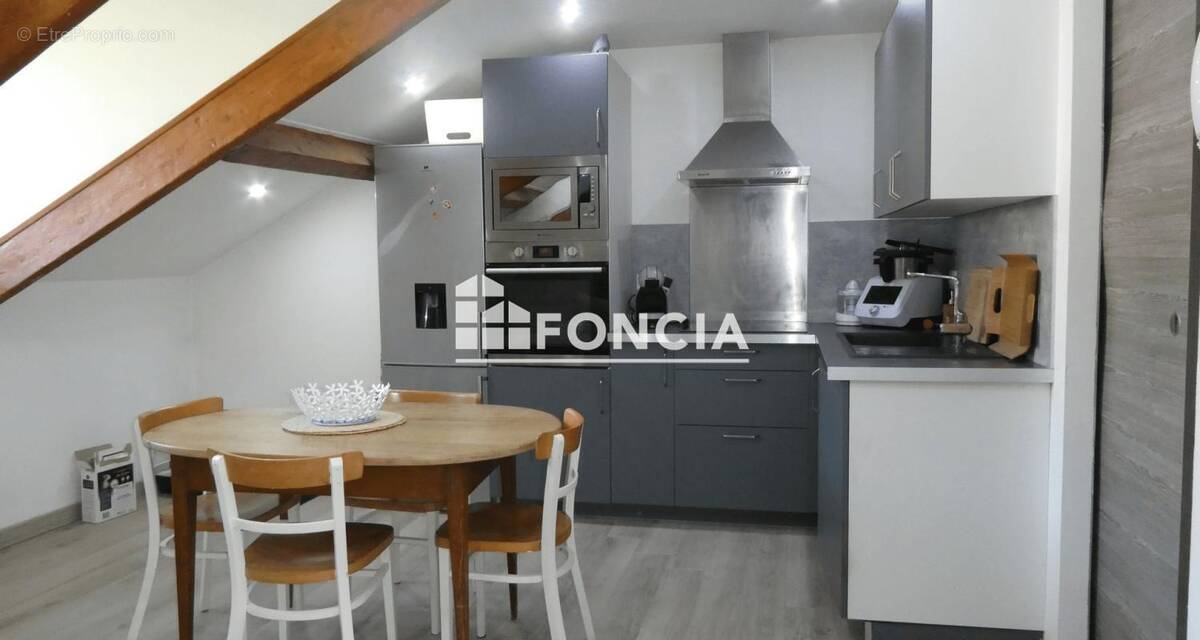 Appartement à BELLEGARDE-SUR-VALSERINE