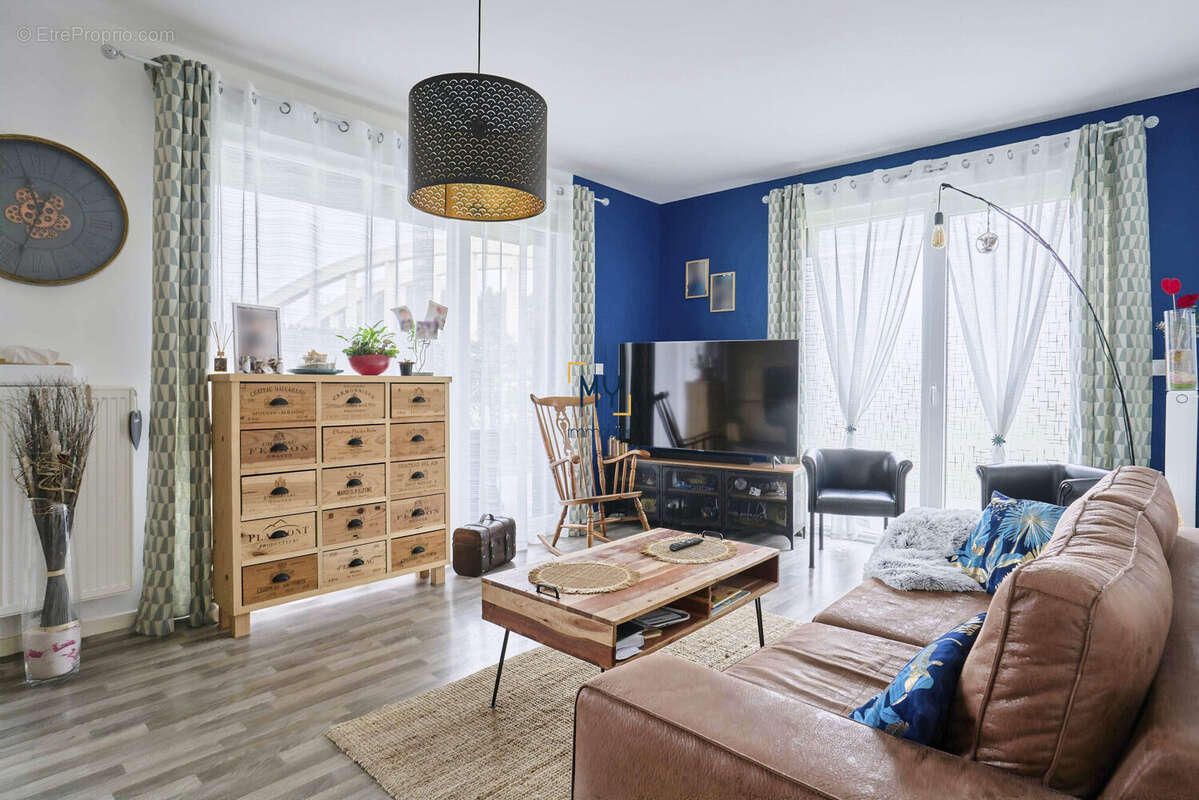 PIÈCE DE VIE - Appartement à vendre - 3 pièces - 64 m² - Marquette-lez-Lille - Appartement à MARQUETTE-LEZ-LILLE