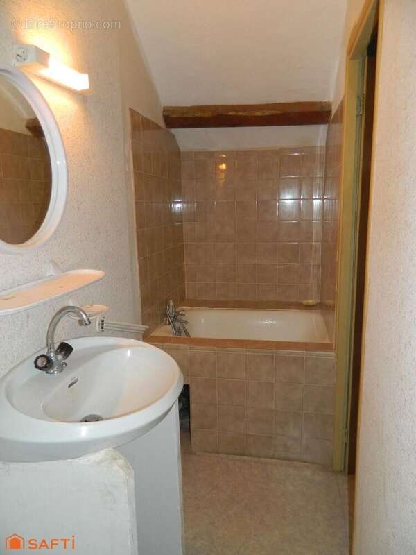 Maison 172 m² à Freycenet-La-Cuche  - photo 7