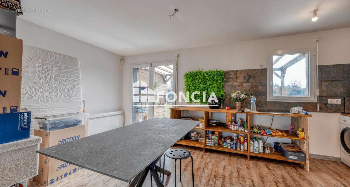 Maison à LUGON-ET-L'ILE-DU-CARNAY