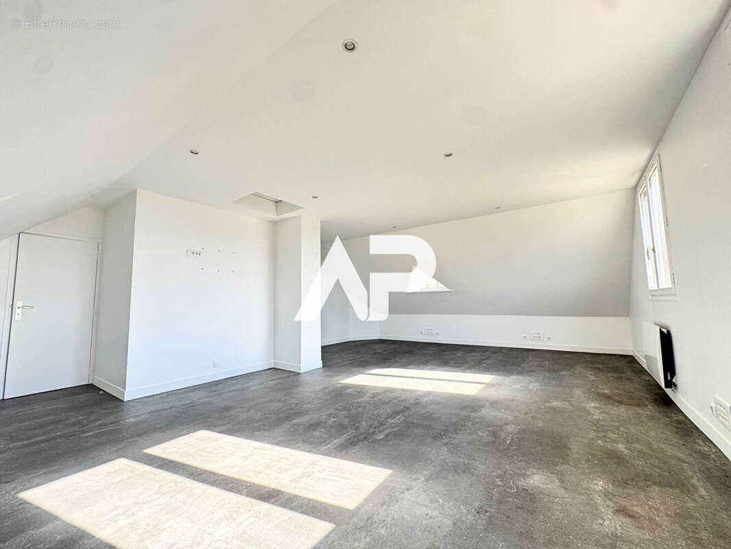 Maison à MONTMORENCY