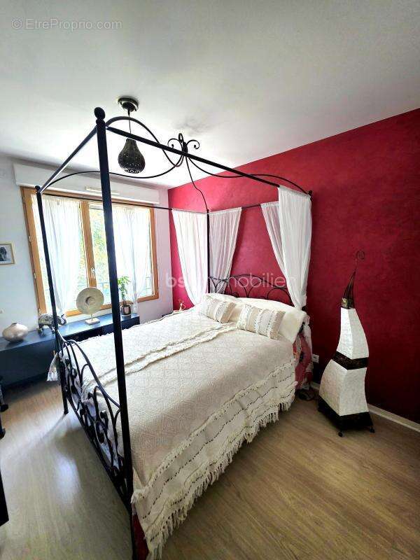 Appartement à LOUVRES