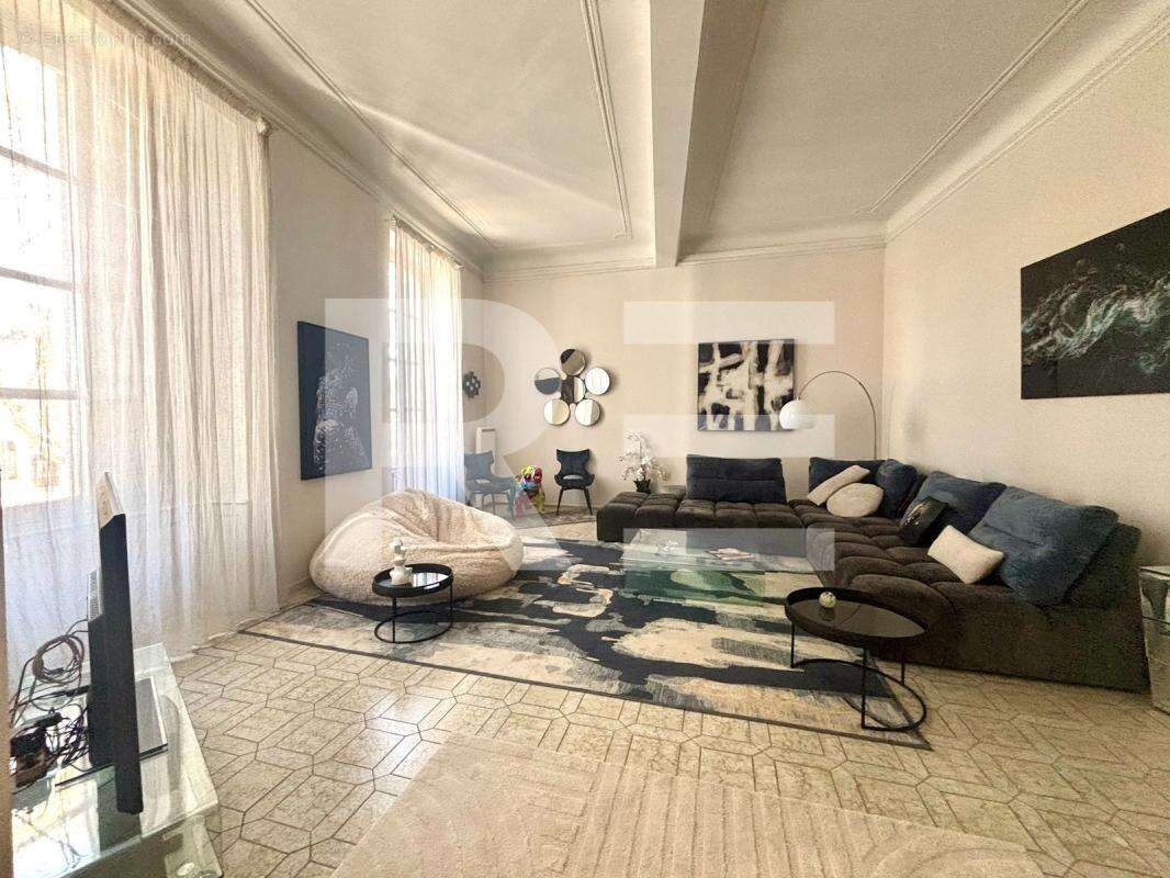 Appartement à TARASCON