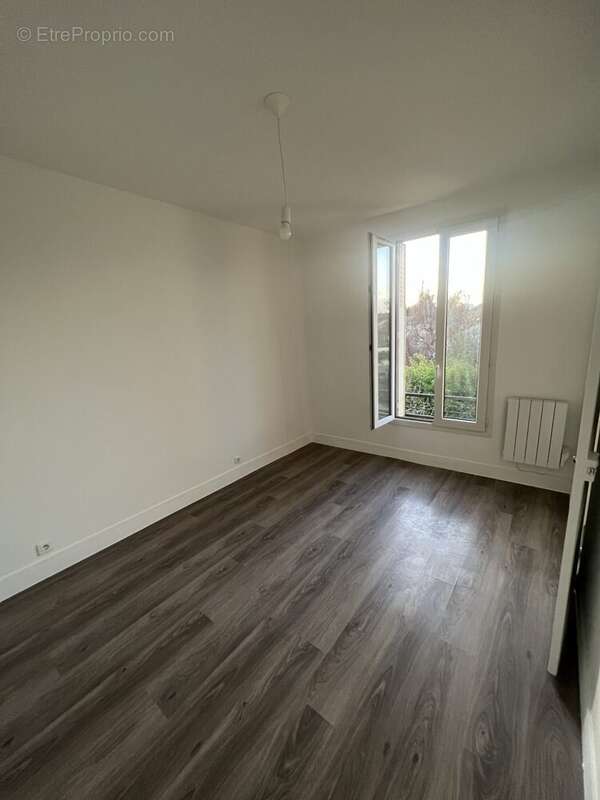 Appartement à LE PERREUX-SUR-MARNE