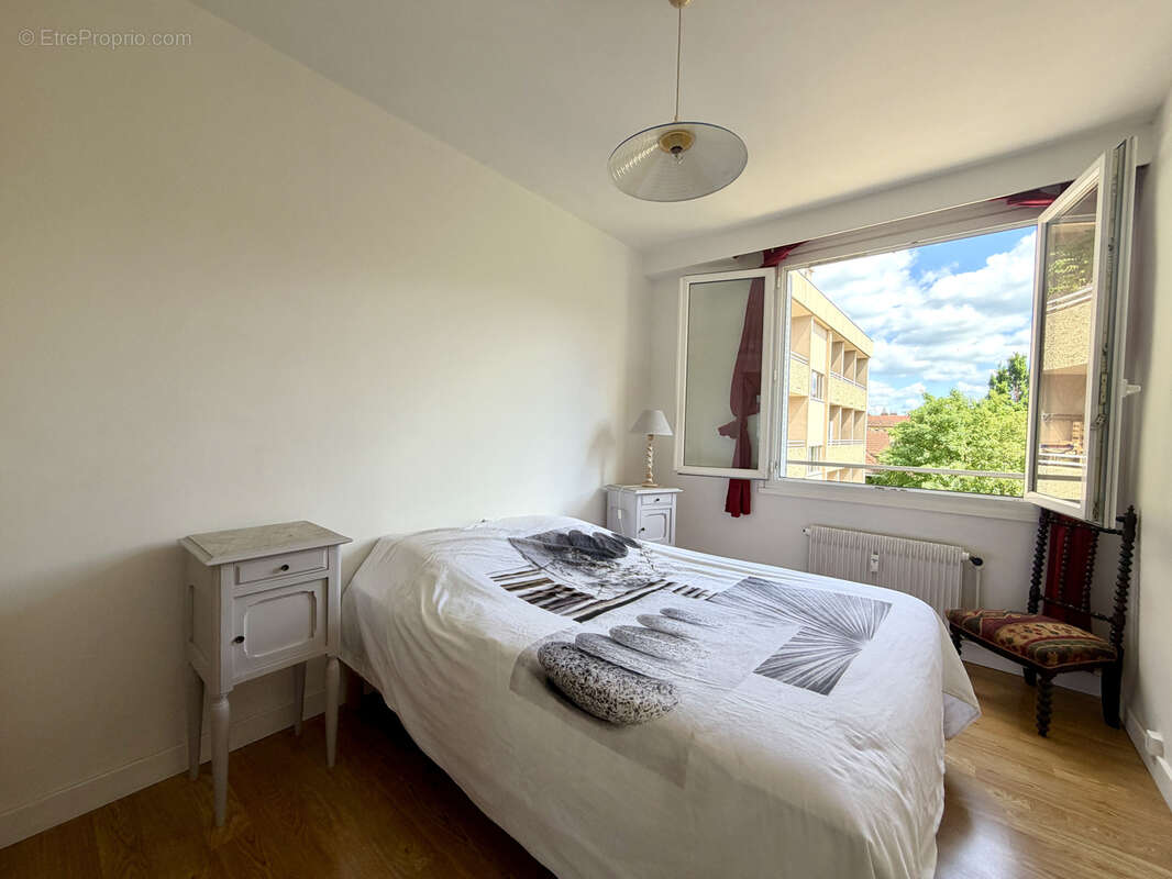 Appartement à CALUIRE-ET-CUIRE