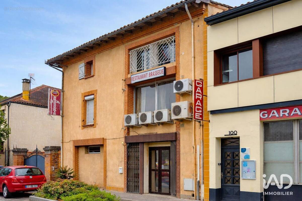 Photo 1 - Commerce à MURET