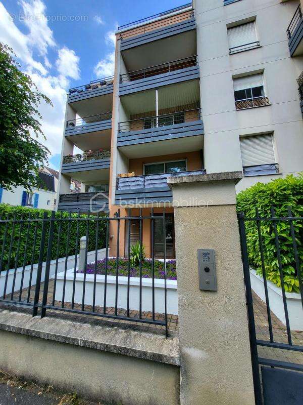Appartement à CHOISY-LE-ROI