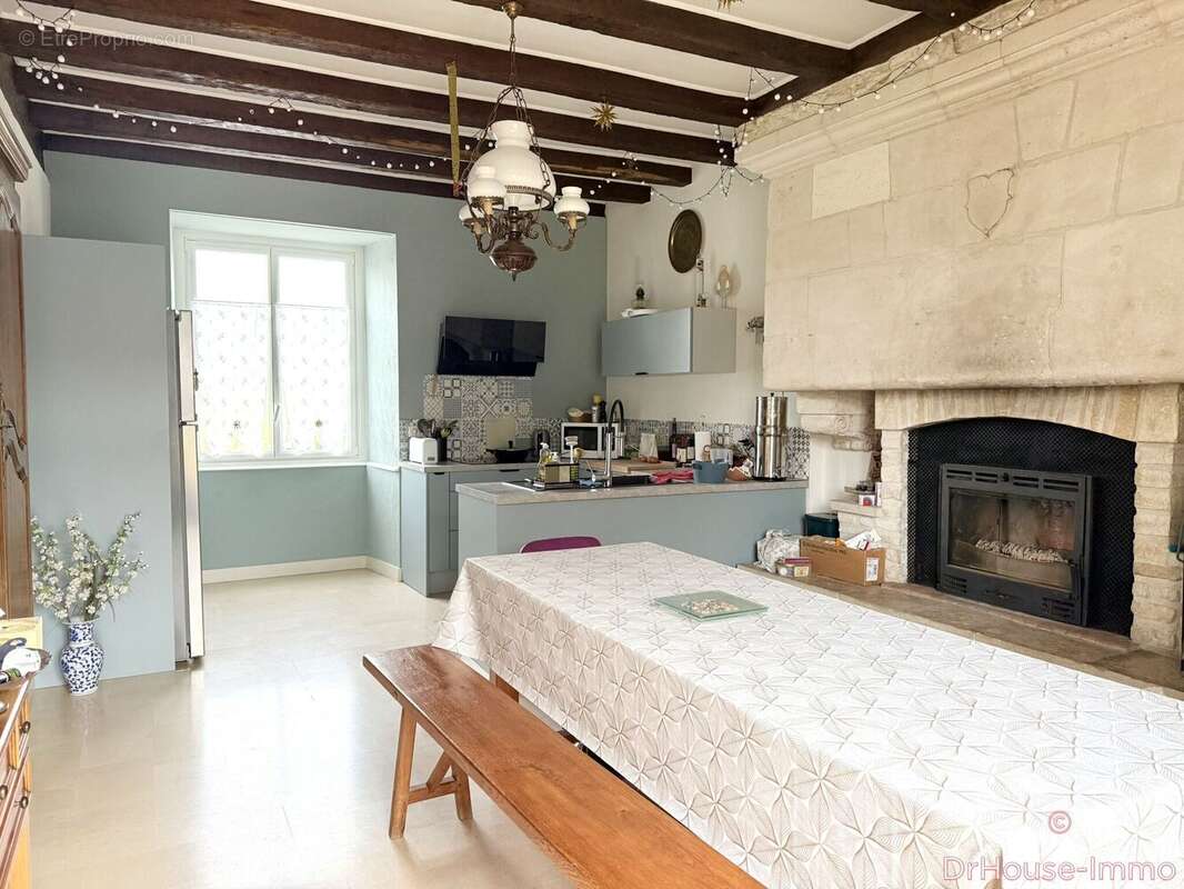 Maison à RUFFEC