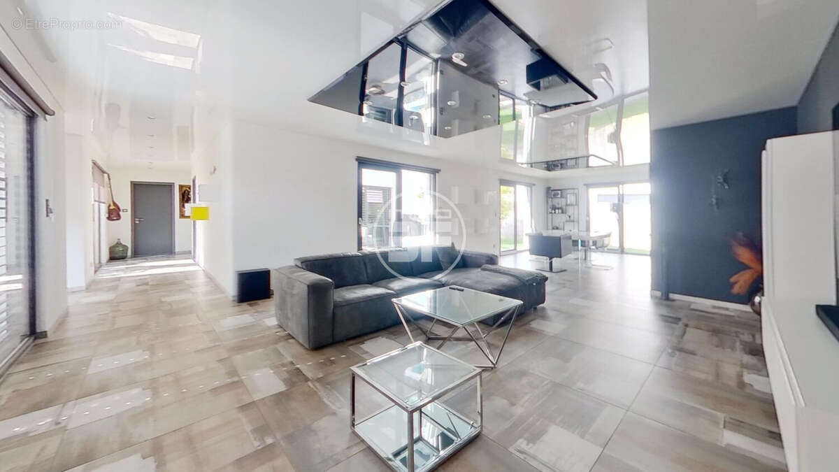 Maison à HAGENTHAL-LE-HAUT