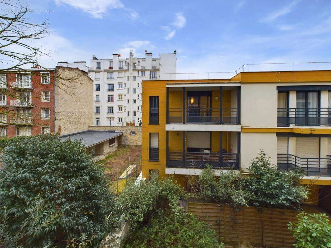 Appartement à COLOMBES