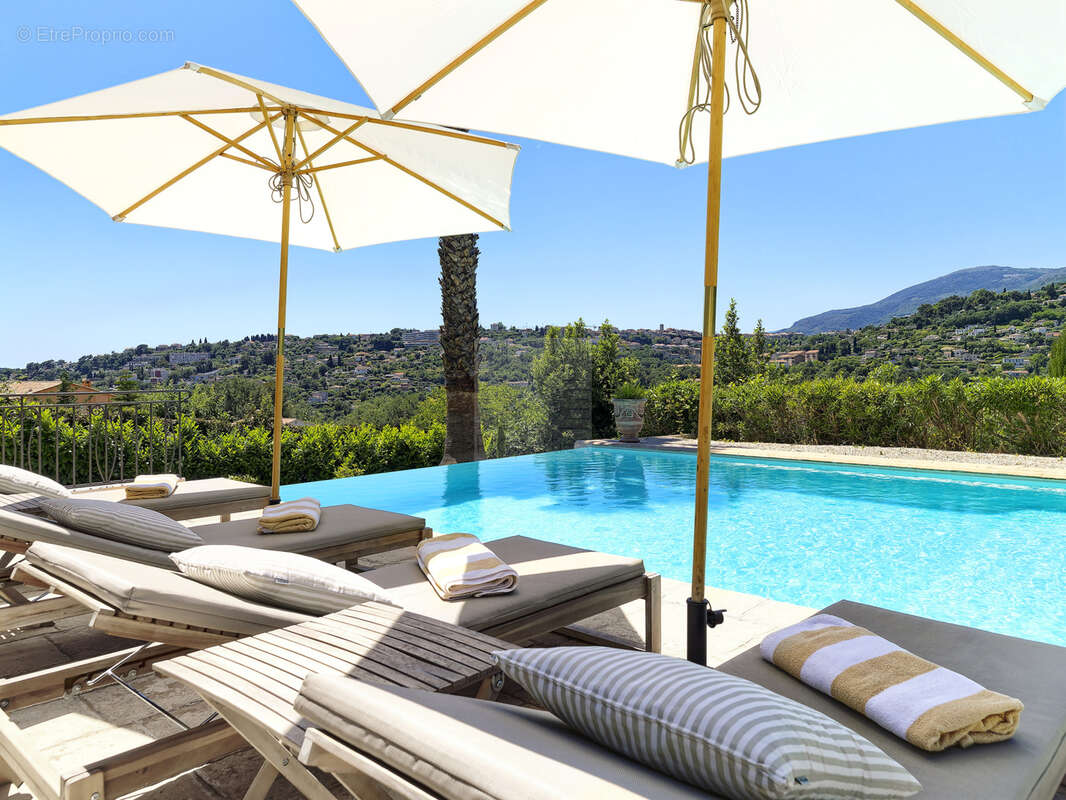 Maison à VENCE