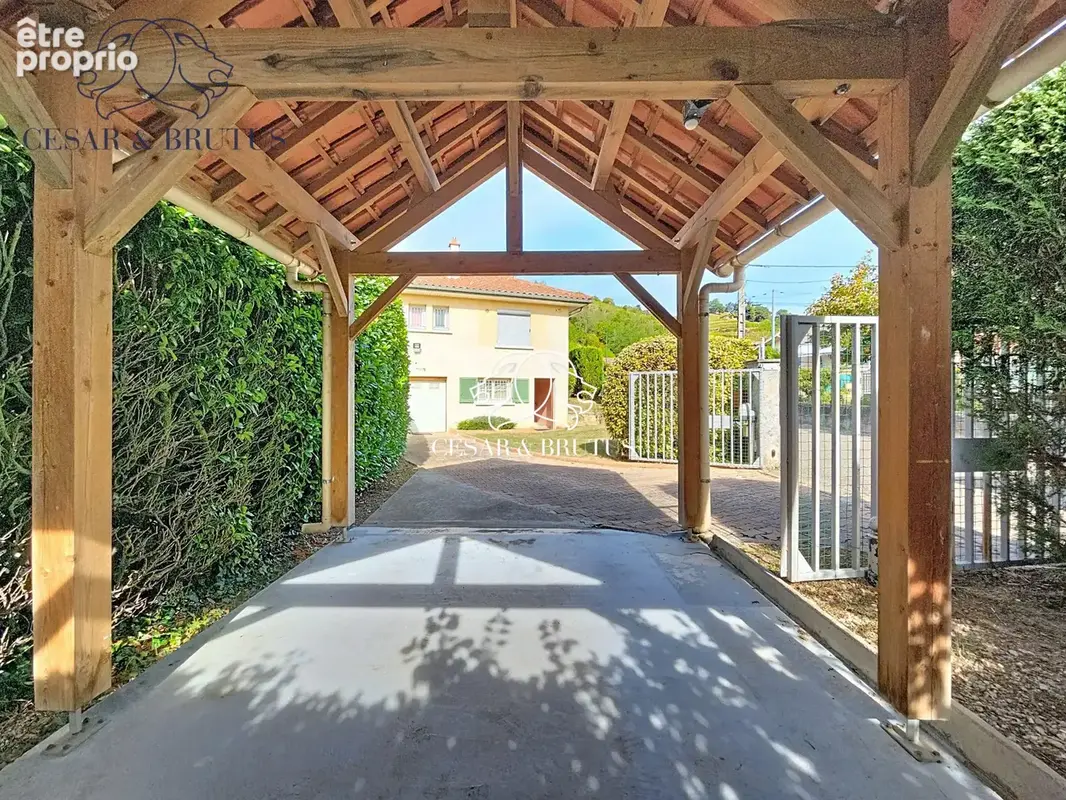 Photo Maison à Condrieu au prix de 335 490€