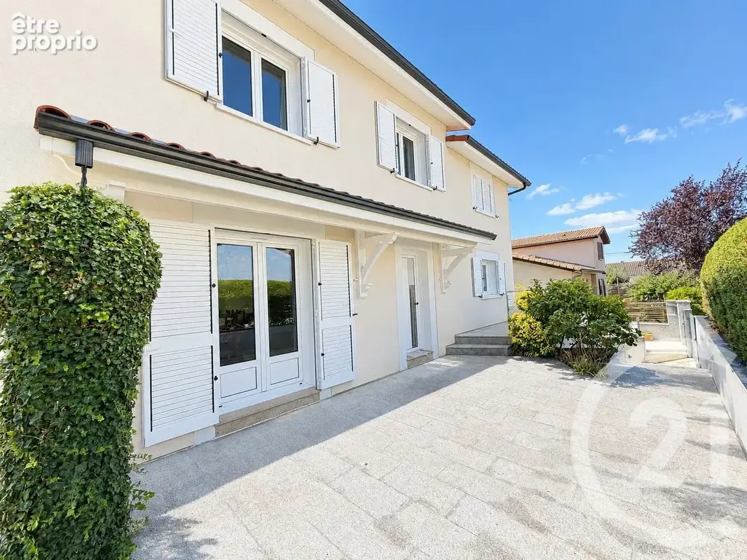 Photo Maison à Begles au prix de 609 000€