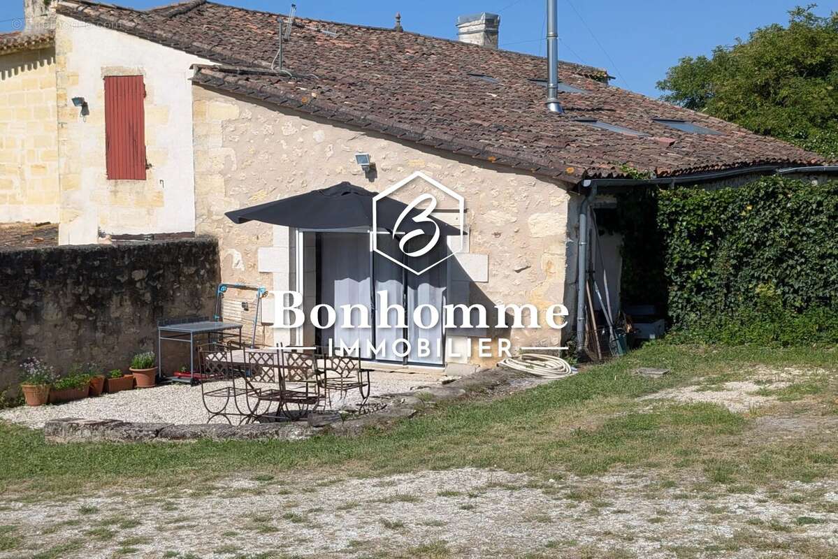 Maison à LANGOIRAN